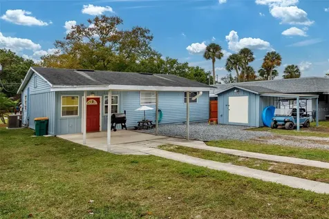 814 N New Hampshire Avenue Tavares FL 32778