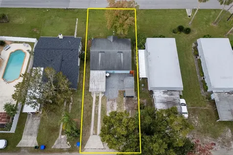 814 N New Hampshire Avenue Tavares FL 32778