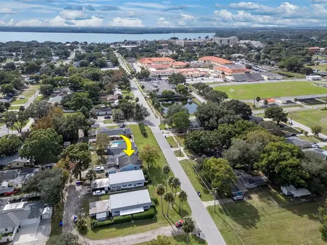 814 N New Hampshire Avenue Tavares FL 32778