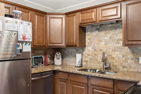 814 N New Hampshire Avenue Tavares FL 32778