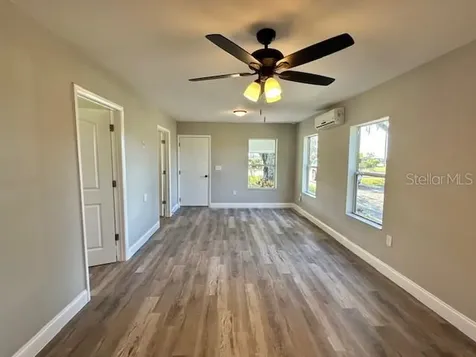 232 Denton Avenue Auburndale FL 33823
