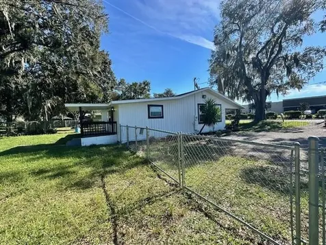232 Denton Avenue Auburndale FL 33823