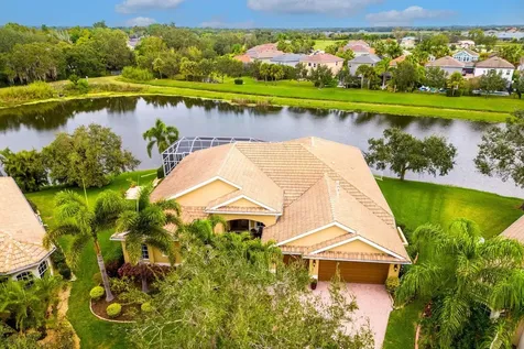 2497 Farms Court Sarasota FL 34240