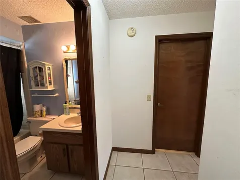 2072 Alameda Drive Deltona FL 32738