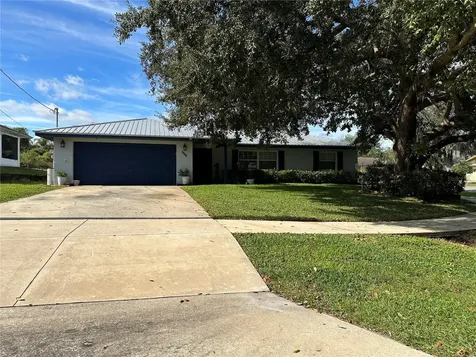 2072 Alameda Drive Deltona FL 32738