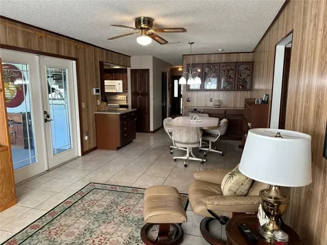 2072 Alameda Drive Deltona FL 32738