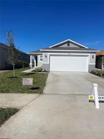 9380 Sandy Bluffs Circle Parrish FL 34219