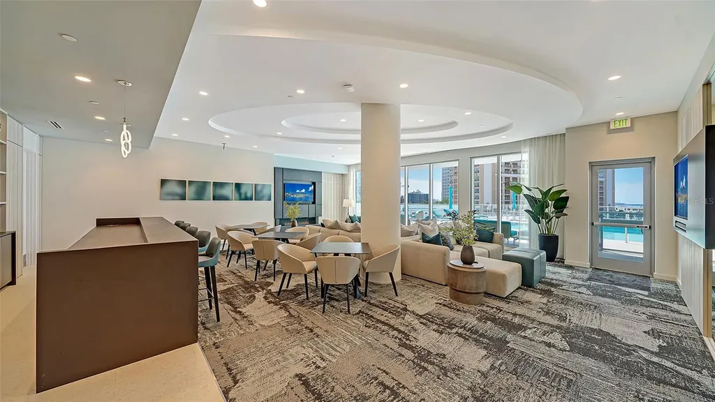 301 Quay Commons Sarasota FL 34236