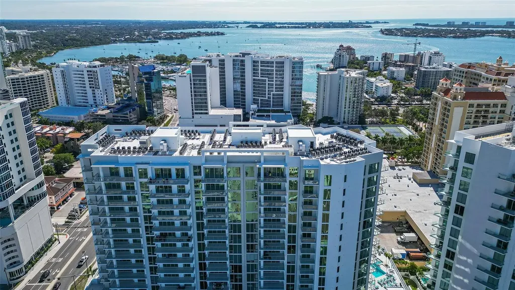 301 Quay Commons Sarasota FL 34236