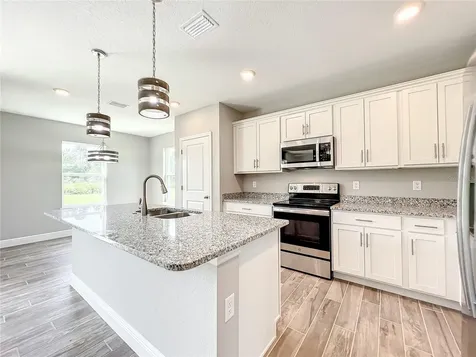 2827 Old New York Avenue Deland FL 32720