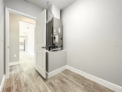 2827 Old New York Avenue Deland FL 32720