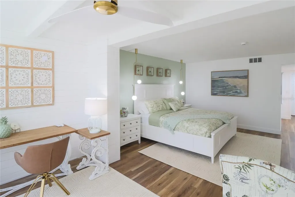 716 Bayport Way Longboat Key FL 34228