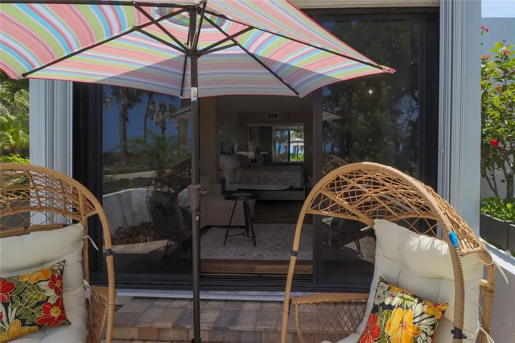 716 Bayport Way Longboat Key FL 34228