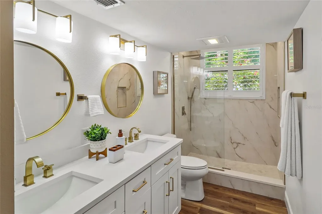 716 Bayport Way Longboat Key FL 34228