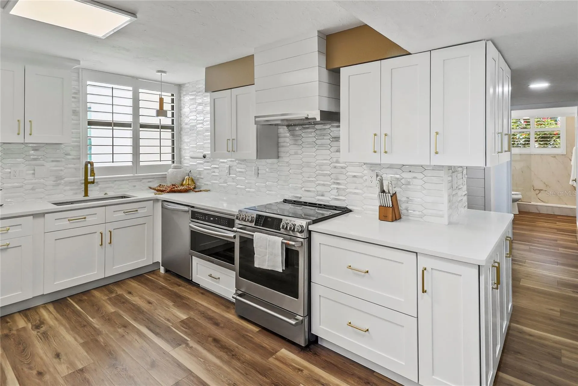 716 Bayport Way Longboat Key FL 34228