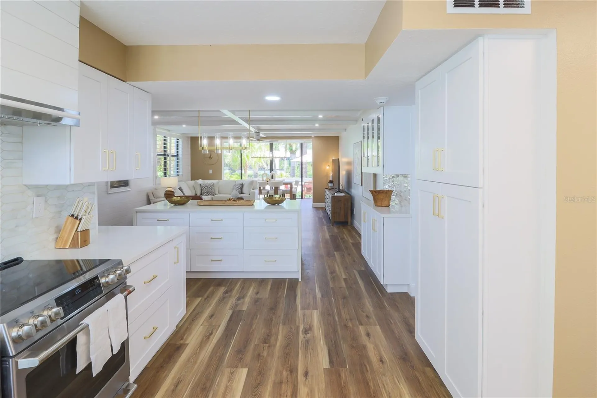 716 Bayport Way Longboat Key FL 34228