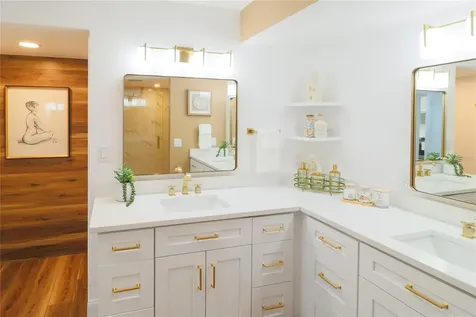 716 Bayport Way Longboat Key FL 34228
