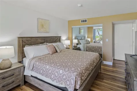 716 Bayport Way Longboat Key FL 34228