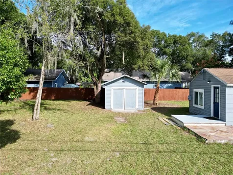 5153 17th Street Zephyrhills FL 33542