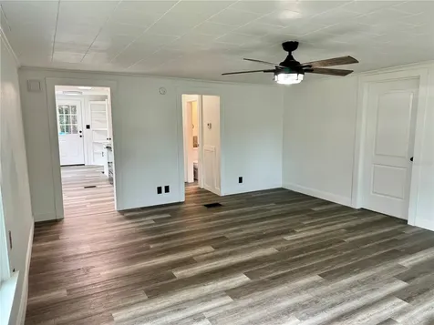 5153 17th Street Zephyrhills FL 33542
