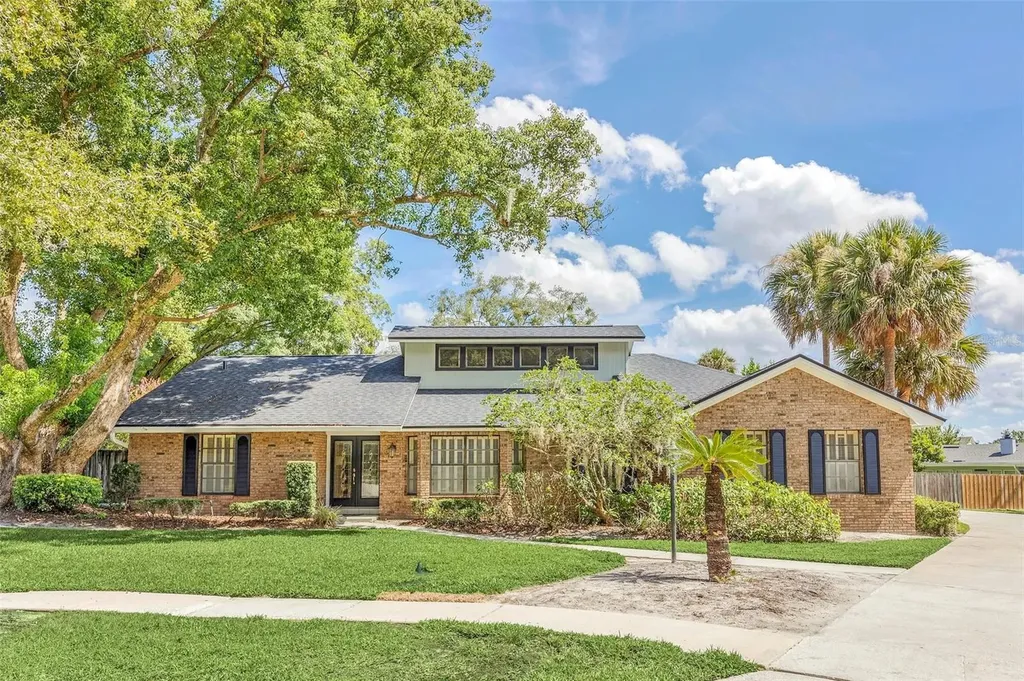1903 Old Club Point Maitland FL 32751