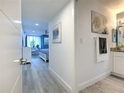 522 Bayport Way Longboat Key FL 34228