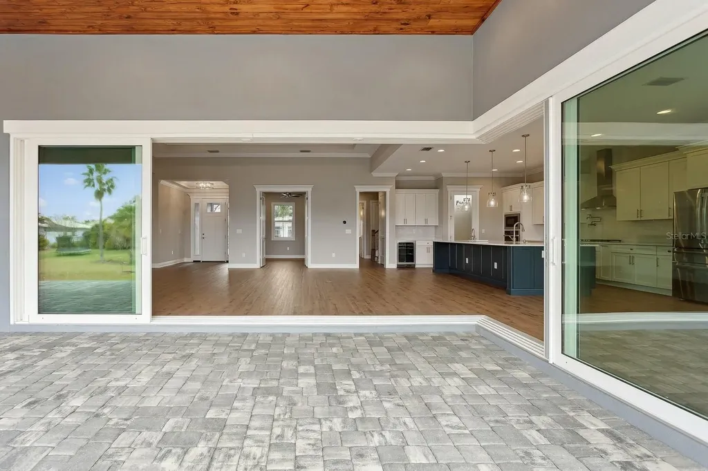 6434 Rubia Circle Apollo Beach FL 33572