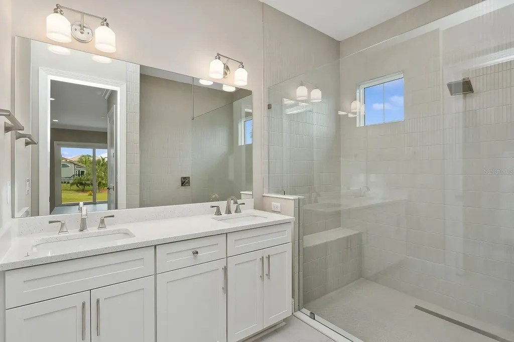 6434 Rubia Circle Apollo Beach FL 33572