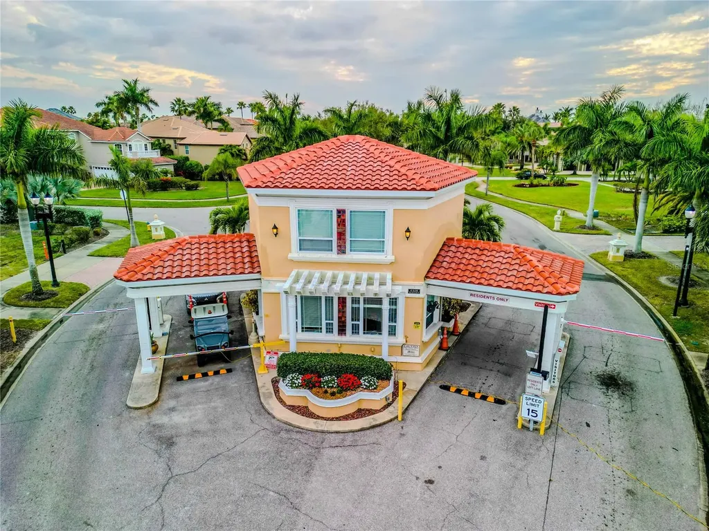 6434 Rubia Circle Apollo Beach FL 33572