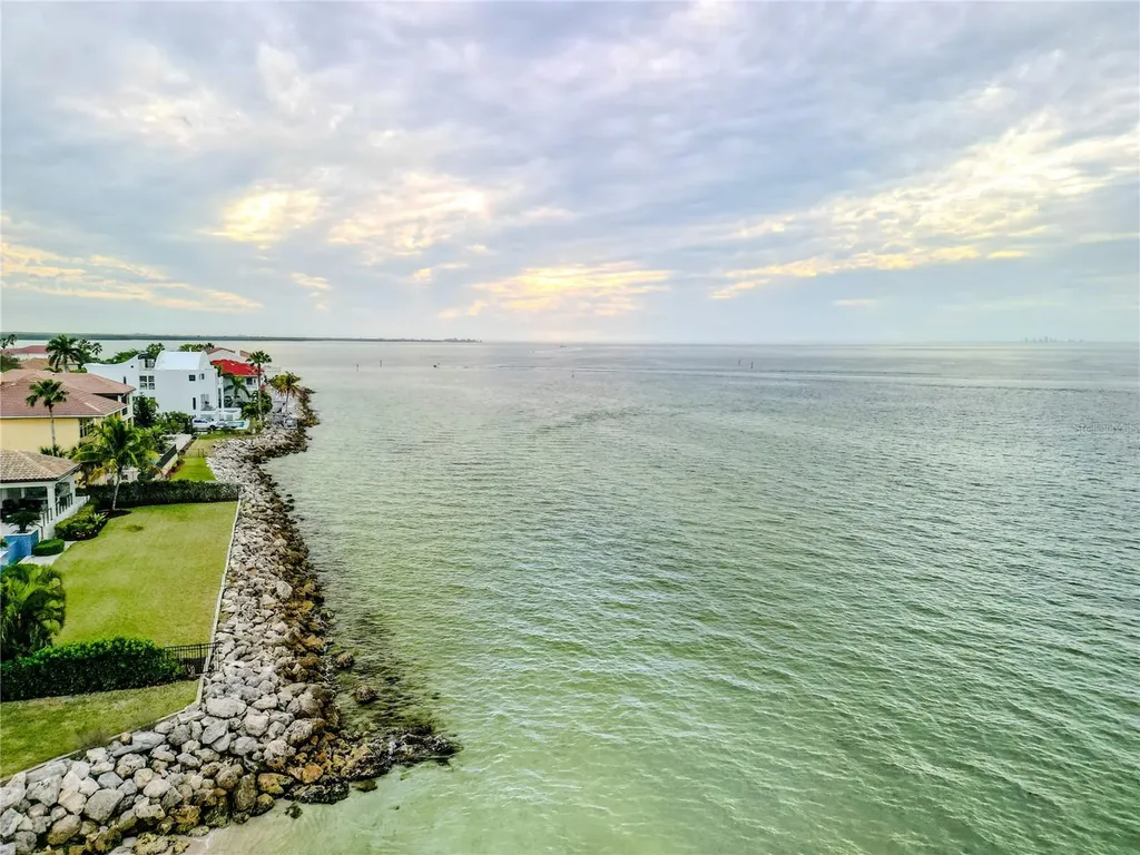 6434 Rubia Circle Apollo Beach FL 33572