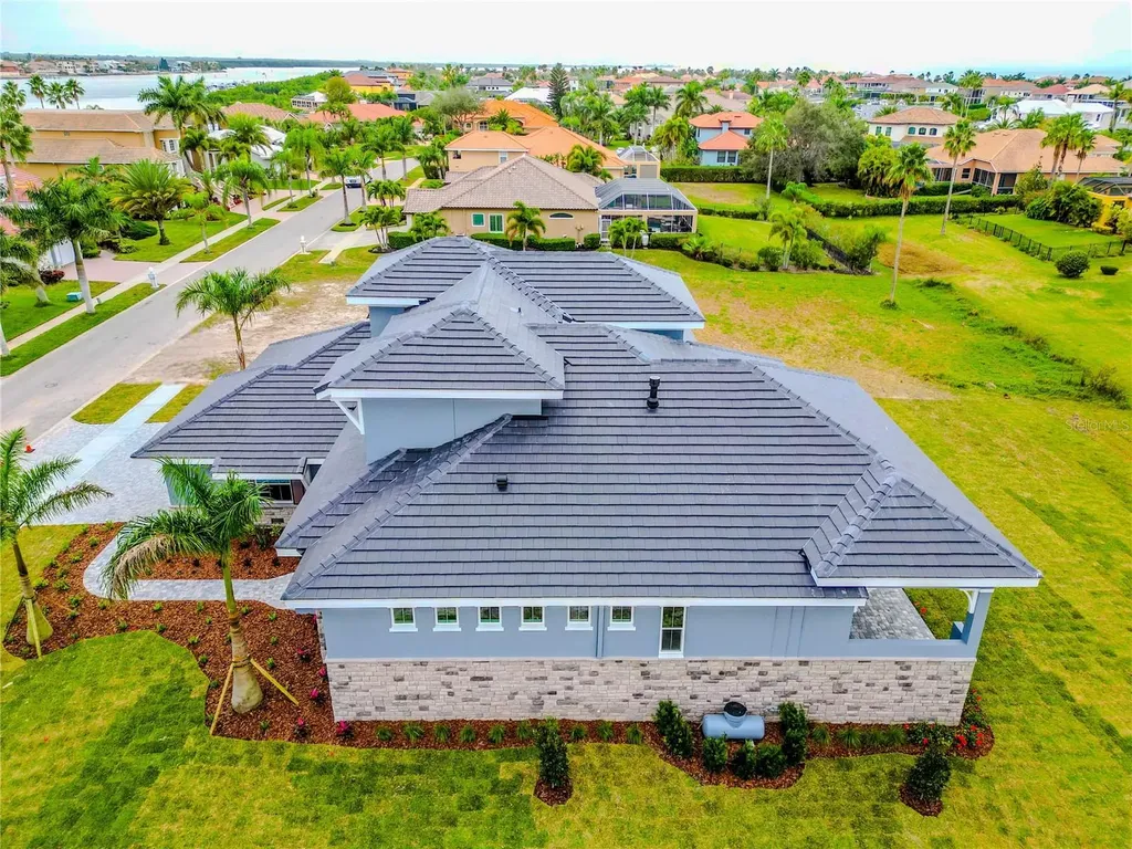 6434 Rubia Circle Apollo Beach FL 33572