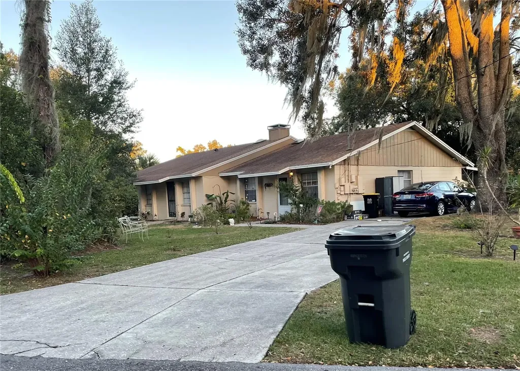4723 Dimbath Drive Lakeland FL 33813