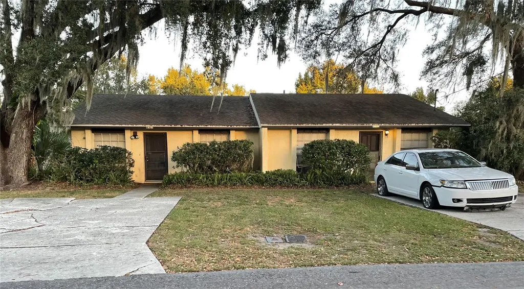 4705/4707 Dimbath Drive Lakeland FL 33813