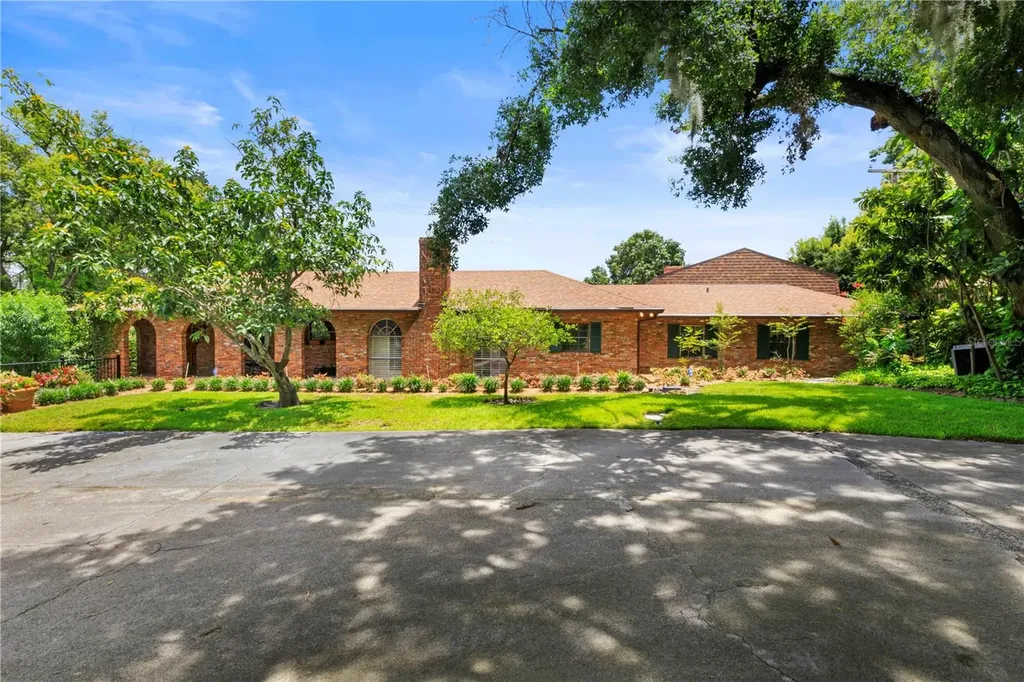 3890 Cleveland Heights Boulevard Lakeland FL 33813