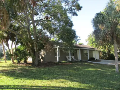 1767 Belvidere Road Englewood FL 34223