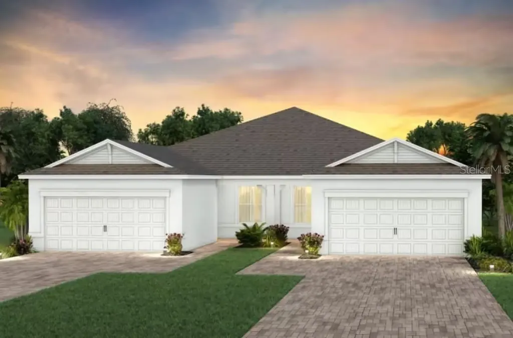 2735 Summer Retreat Lane Kissimmee FL 34744