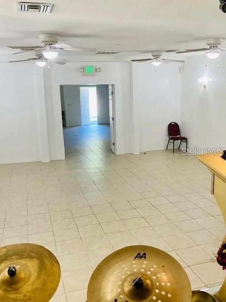 106 E Beresford Avenue Deland FL 32724