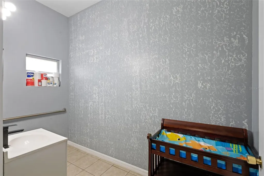 106 E Beresford Avenue Deland FL 32724