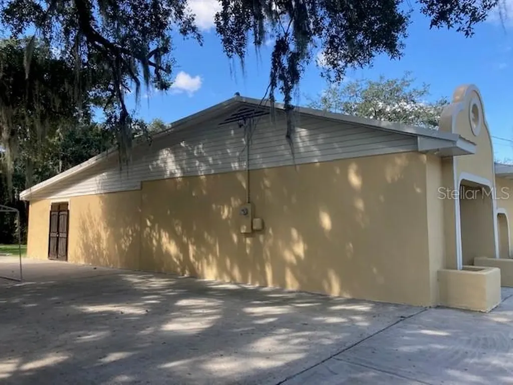 106 E Beresford Avenue Deland FL 32724