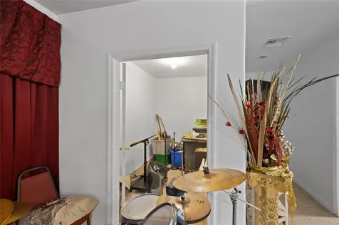 106 E Beresford Avenue Deland FL 32724