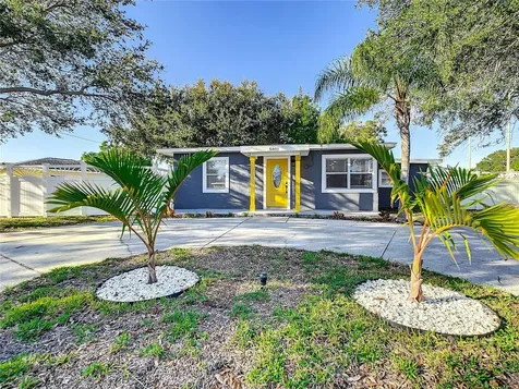 5801 13th Avenue N St Petersburg FL 33710