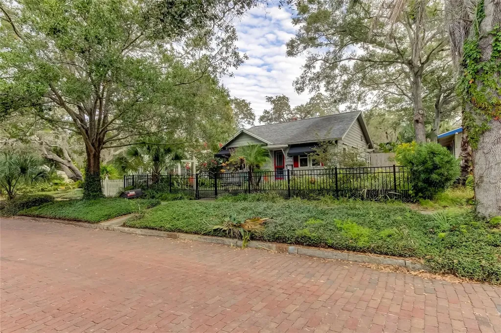 3008 52nd Street S Gulfport FL 33707