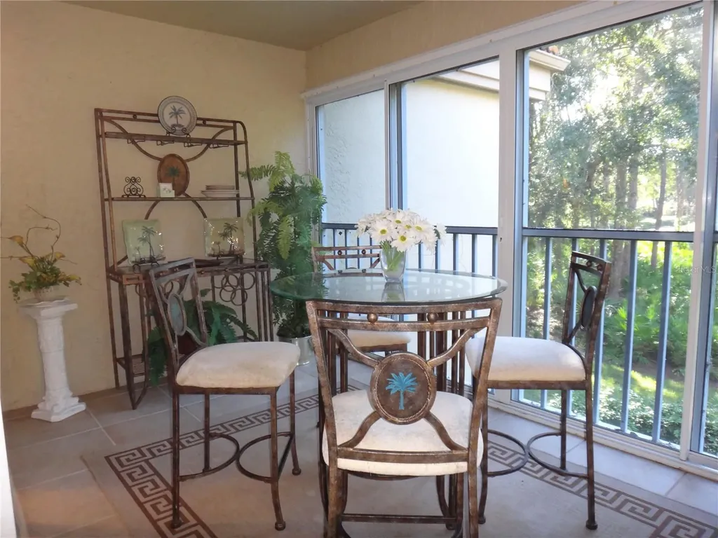 4493 Longmeadow Sarasota FL 34235