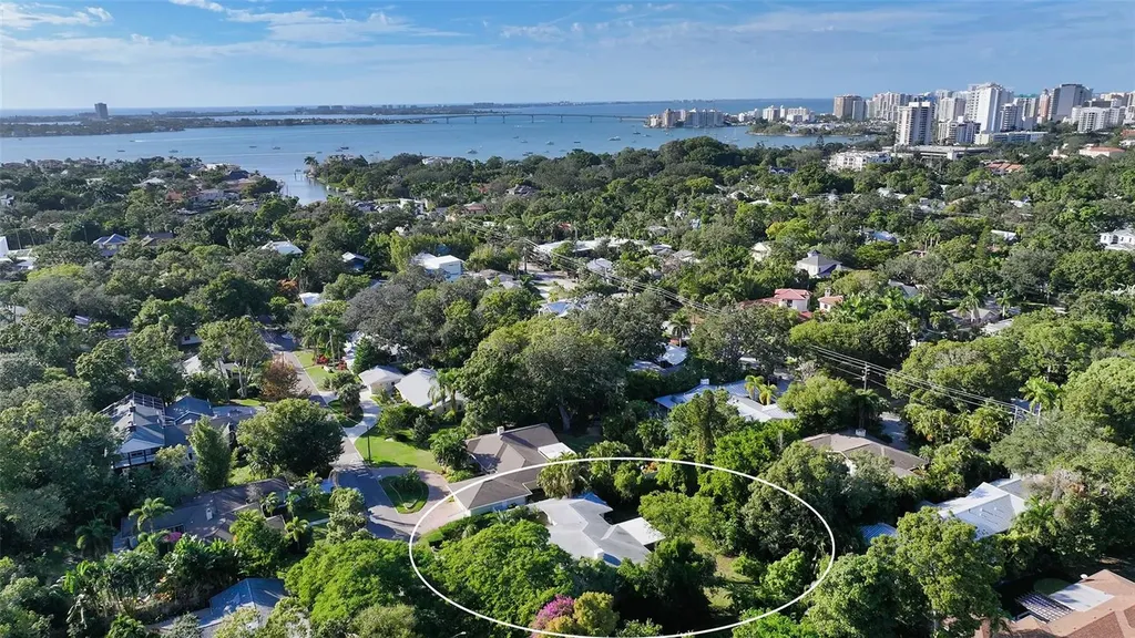 1767 Loma Linda Street Sarasota FL 34239