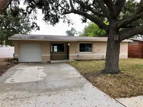 4629 83rd Avenue N Pinellas Park FL 33781