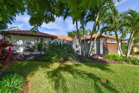 1981 Hawaii Avenue NE St Petersburg FL 33703