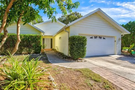 4530 Guava Court Sarasota FL 34234