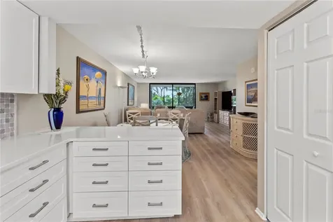 519 Bayport Way Longboat Key FL 34228