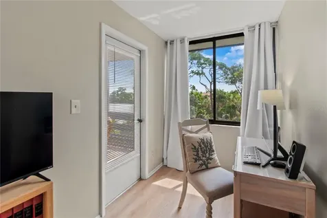 519 Bayport Way Longboat Key FL 34228