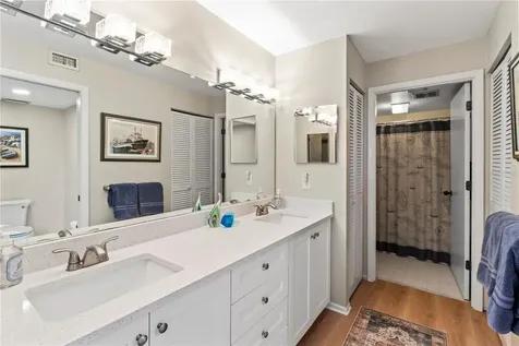 519 Bayport Way Longboat Key FL 34228